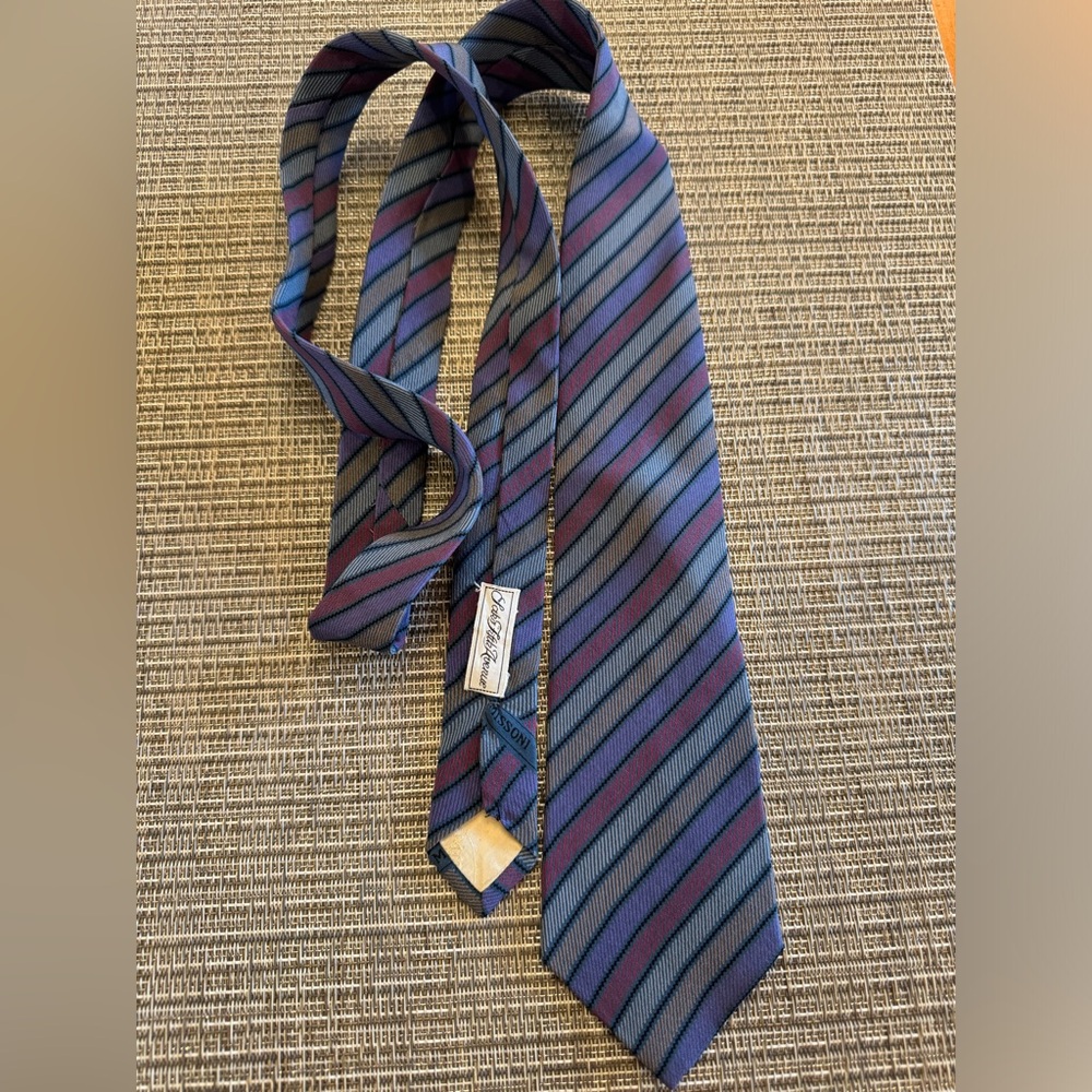 MISSONI Cravatte Tie in EUC